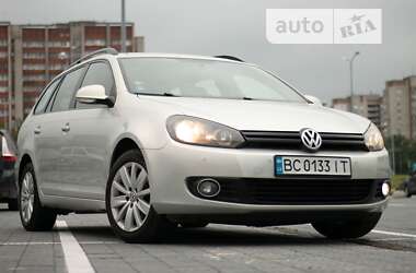 Універсал Volkswagen Golf 2010 в Львові