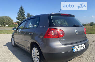 Хетчбек Volkswagen Golf 2007 в Чернівцях