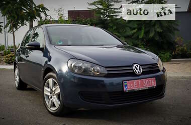 Хетчбек Volkswagen Golf 2009 в Кременчуці