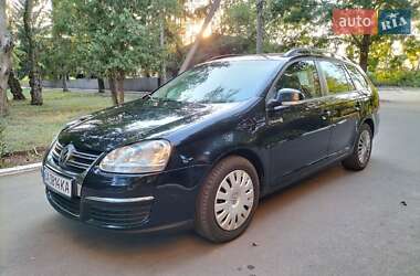Универсал Volkswagen Golf 2009 в Бершади