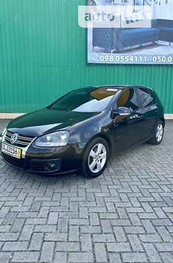 Хетчбек Volkswagen Golf 2008 в Мукачевому