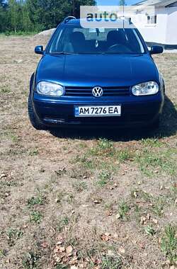 Універсал Volkswagen Golf 2006 в Житомирі