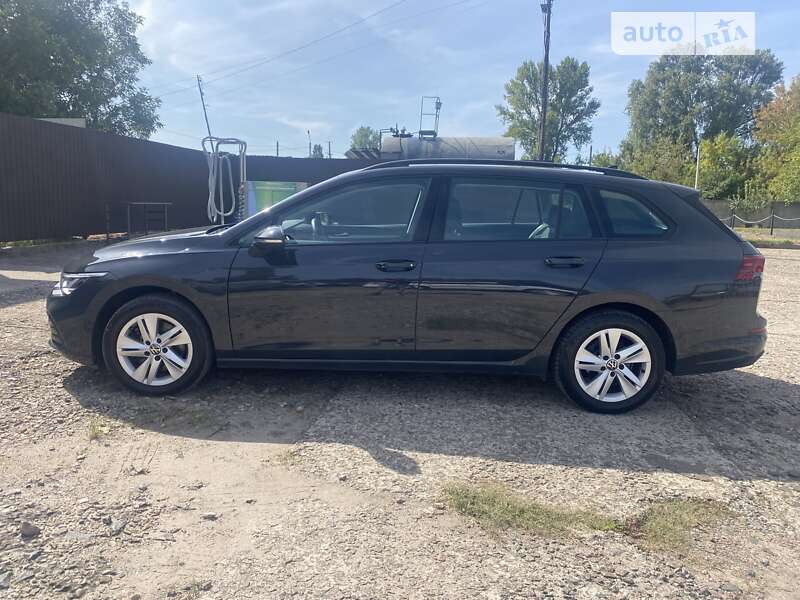 Универсал Volkswagen Golf 2022 в Нововолынске