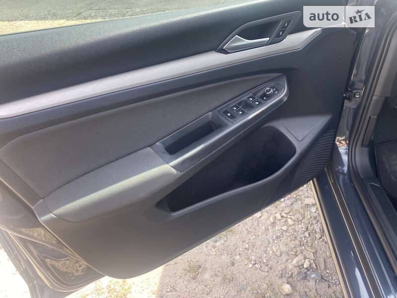 Универсал Volkswagen Golf 2022 в Нововолынске