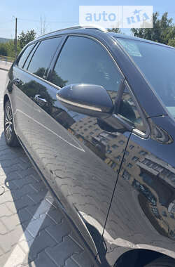 Универсал Volkswagen Golf 2016 в 