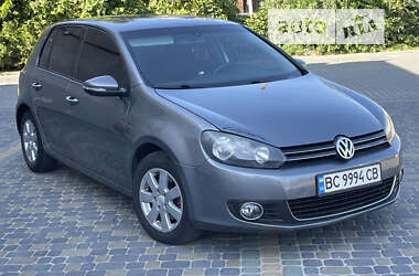 Хетчбек Volkswagen Golf 2011 в Львові