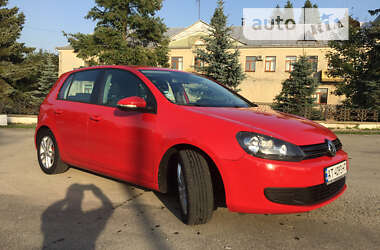 Хетчбек Volkswagen Golf 2010 в Тисмениці