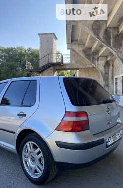 Хэтчбек Volkswagen Golf 2001 в  фото 6 Хэтчбек Volkswagen Golf 2001 в
