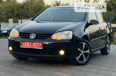 Хэтчбек Volkswagen Golf 2008 в Лубнах