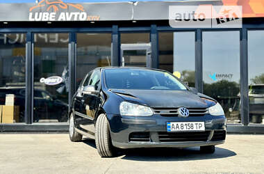 Хетчбек Volkswagen Golf 2008 в Києві