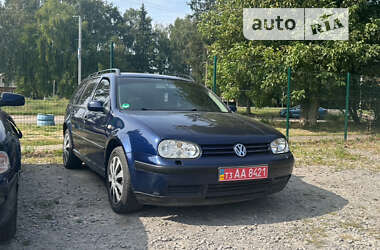 Універсал Volkswagen Golf 2001 в Лубнах