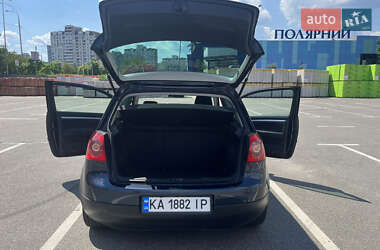 Хэтчбек Volkswagen Golf 2008 в 
