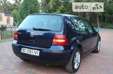 Хэтчбек Volkswagen Golf 2001 в Жовкве