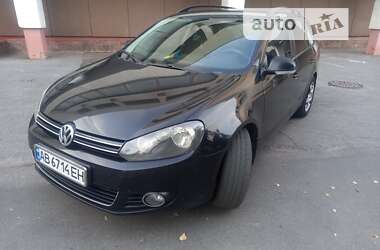 Універсал Volkswagen Golf 2009 в Вінниці