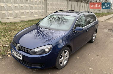 Універсал Volkswagen Golf 2011 в Львові