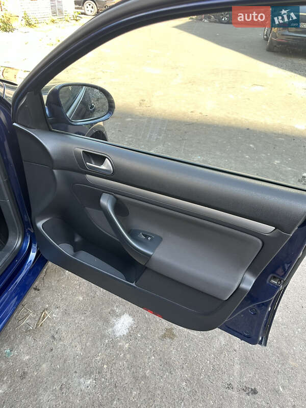 Универсал Volkswagen Golf 2009 в Львове