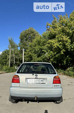 Хэтчбек Volkswagen Golf 1996 в Харькове