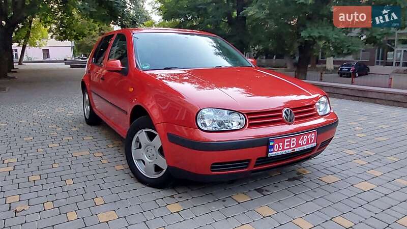 Хетчбек Volkswagen Golf 1999 в Одесі