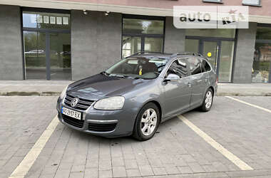 Универсал Volkswagen Golf 2007 в Сваляве