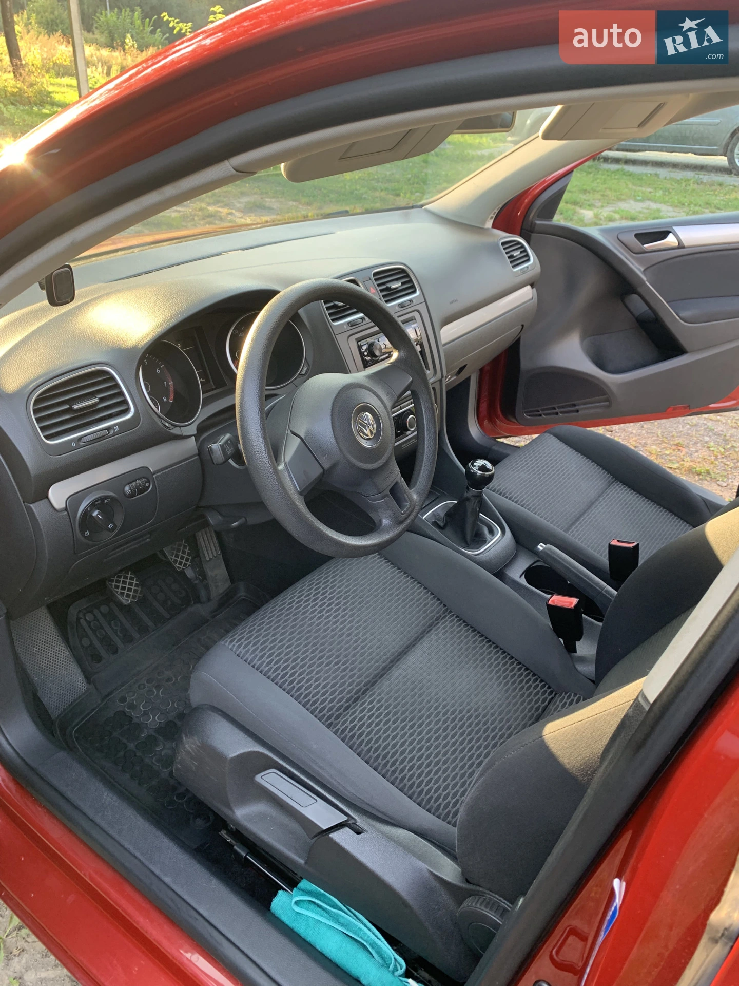 Volkswagen Golf 2011 VIN WVWZZZ1KZCP008064 фото оголошення 8 з 19