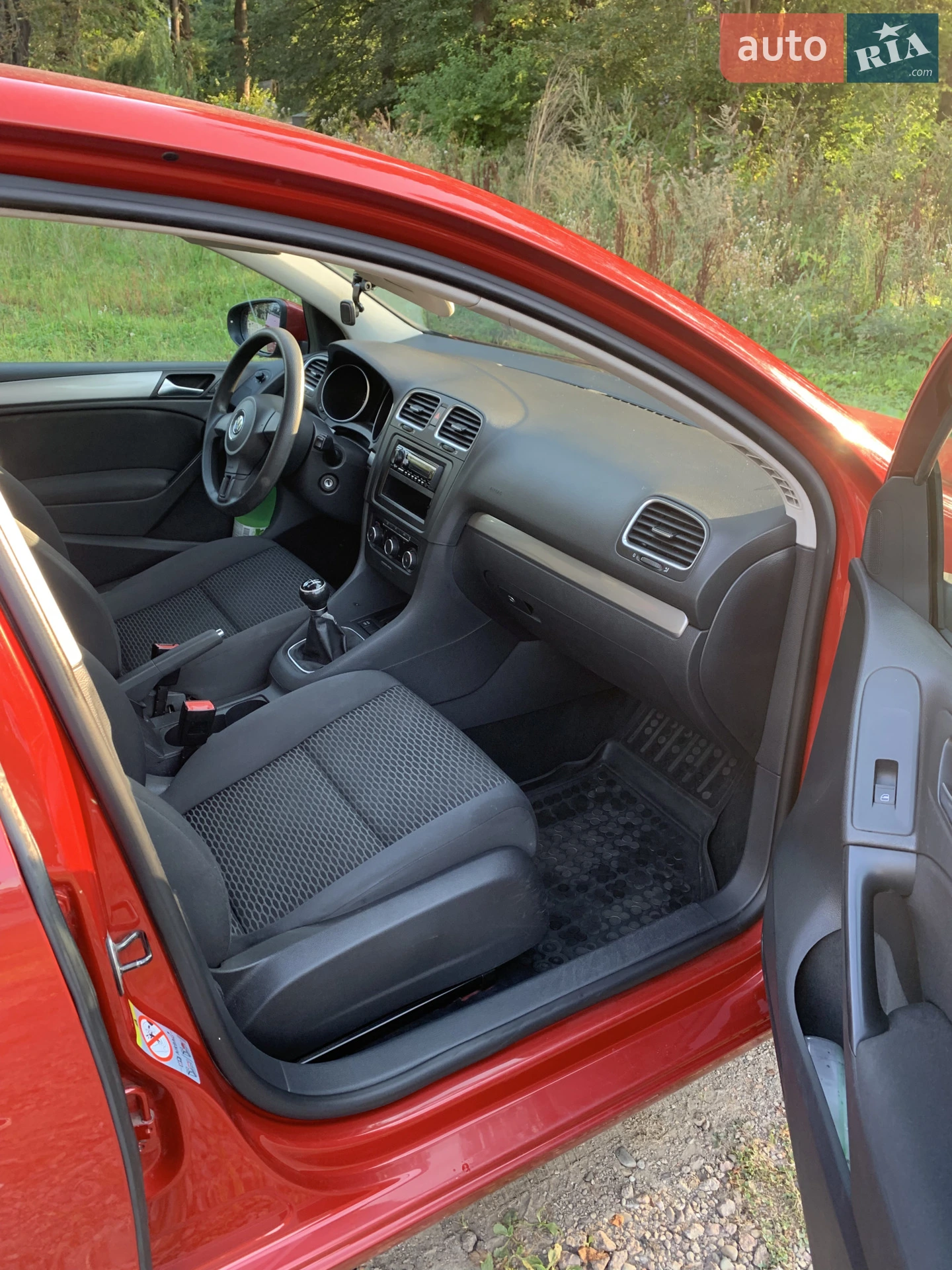Volkswagen Golf 2011 VIN WVWZZZ1KZCP008064 фото оголошення 10 з 19