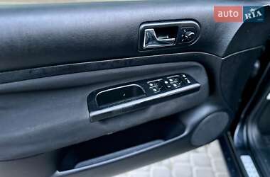 Хэтчбек Volkswagen Golf 2001 в Локачах