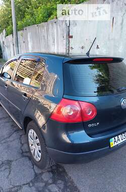 Хетчбек Volkswagen Golf 2009 в Києві