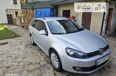 Универсал Volkswagen Golf 2010 в Ивано-Франковске