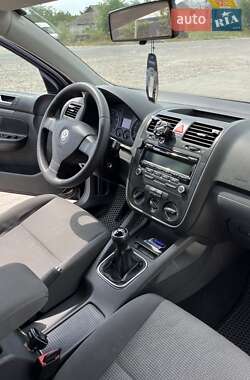 Универсал Volkswagen Golf 2007 в Черновцах