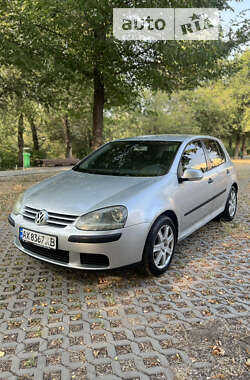 Хэтчбек Volkswagen Golf 2003 в Харькове