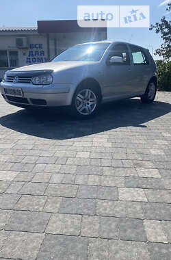 Хэтчбек Volkswagen Golf 2003 в Белой Церкви