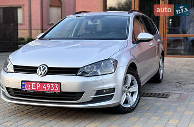 Універсал Volkswagen Golf 2014 в Сваляві