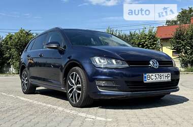 Универсал Volkswagen Golf 2014 в Львове