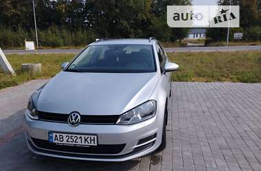 Універсал Volkswagen Golf 2013 в Вінниці