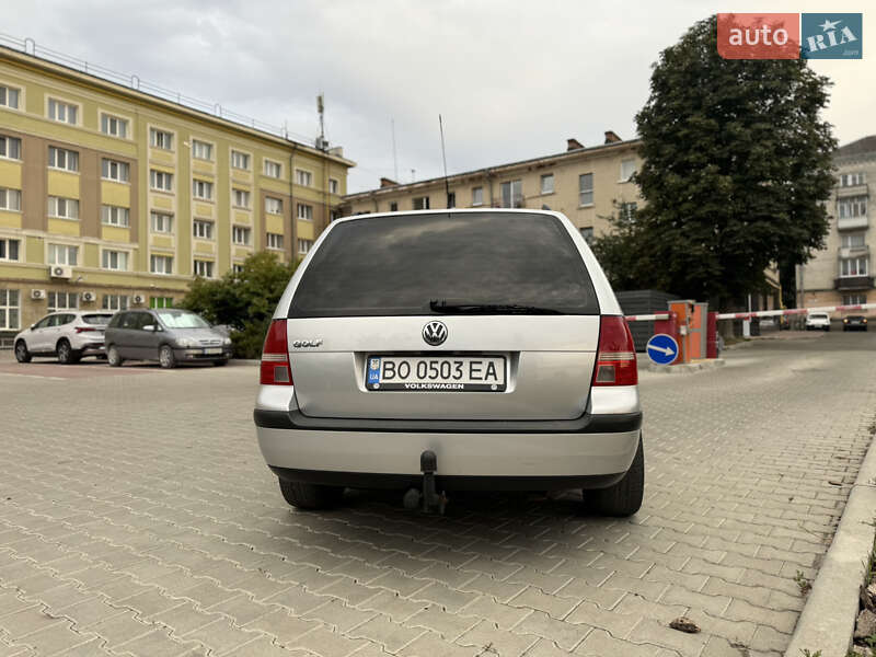 Универсал Volkswagen Golf 2006 в Тернополе