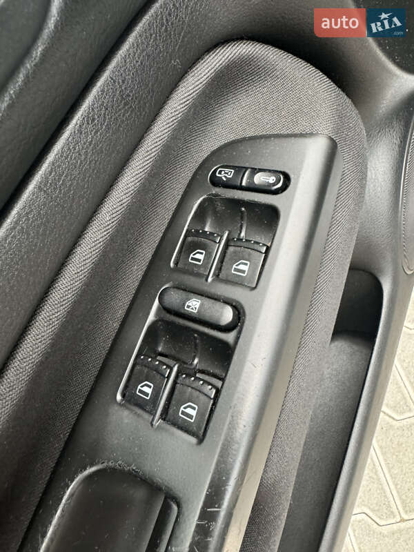 Универсал Volkswagen Golf 2006 в Тернополе