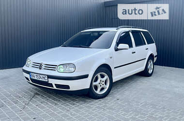 Универсал Volkswagen Golf 2001 в Кропивницком