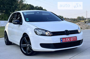 Хетчбек Volkswagen Golf 2010 в Луцьку