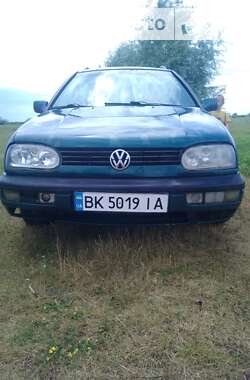 Универсал Volkswagen Golf 1993 в Ирпене