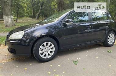 Хетчбек Volkswagen Golf 2005 в Вінниці