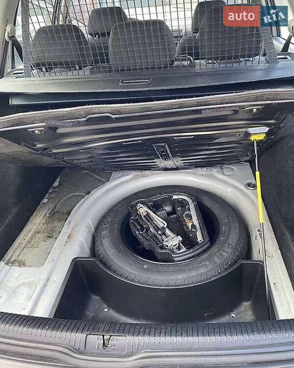 Универсал Volkswagen Golf 2006 в Тернополе