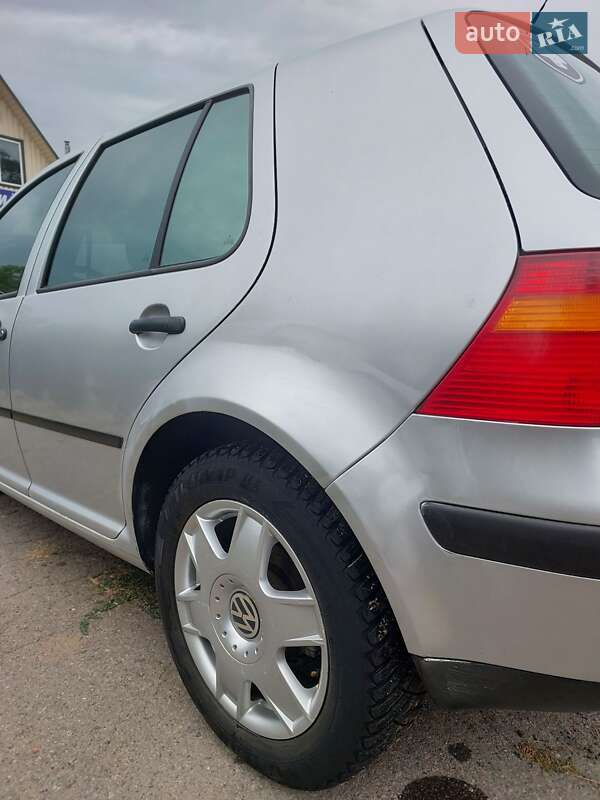 Хэтчбек Volkswagen Golf 2003 в Звенигородке фото 74 Хэтчбек Volkswagen Golf 2003 в Звенигородке