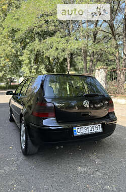 Хетчбек Volkswagen Golf 1999 в Чернівцях