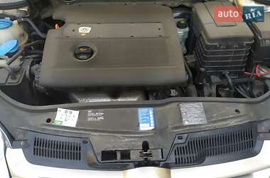 Хэтчбек Volkswagen Golf 2005 в Долине