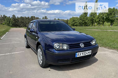 Хэтчбек Volkswagen Golf 2000 в Киеве