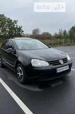 Хетчбек Volkswagen Golf 2005 в Вінниці