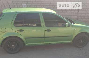 Хетчбек Volkswagen Golf 2000 в Кривому Розі