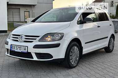 Хэтчбек Volkswagen Golf 2006 в Хмельницком