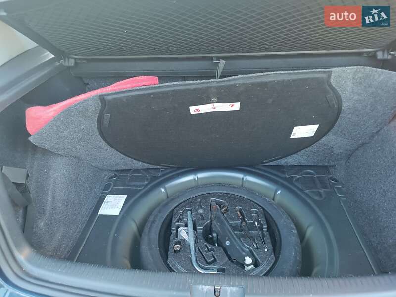 Хэтчбек Volkswagen Golf 2008 в Андрушевке