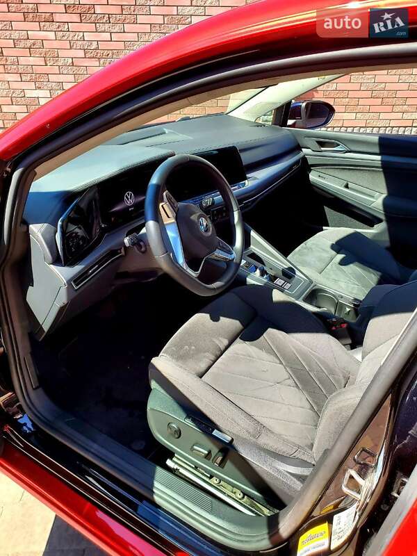 Хетчбек Volkswagen Golf 2022 в Івано-Франківську